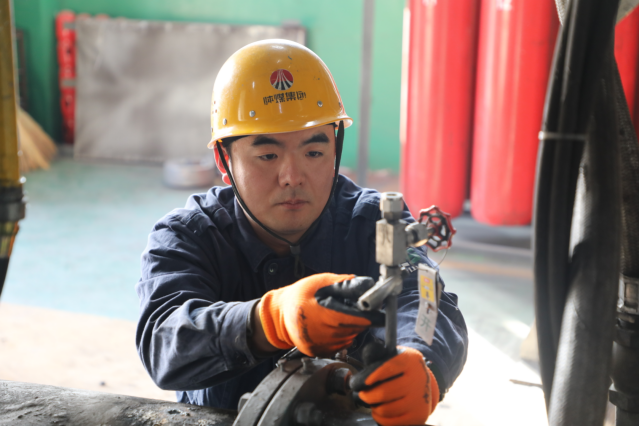 富平公司：閃耀在檢修戰(zhàn)場的“青年力量”